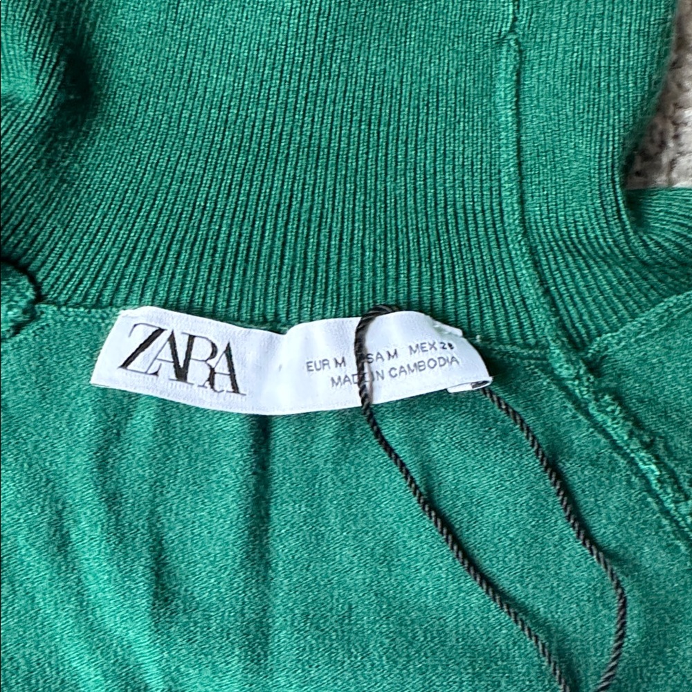 Zara green turtleneck short sleeve - Picture 4 of 6